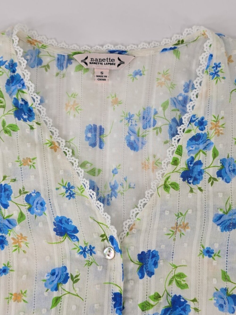 Nanette Lepore Shirt Women's SMALL White Blue Floral Button Puff Sleeve Blouse.. - Picture 8 of 16